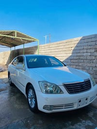 شاهينه للبيع أدوات كص ماشيه80الف حقيقي  السياره3دكم لايت كرستال دوار ل...