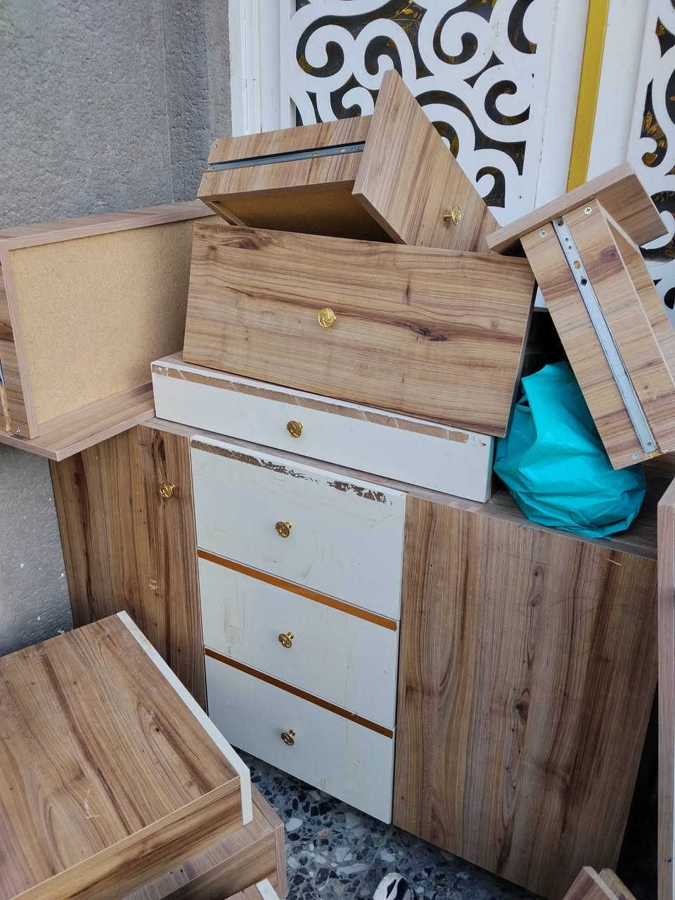 سلام عليكم غرفه للبيع تركي  السعر500 وبيها مجال لطيبين  
مكاني كربلاء  فوك من فندق البارون عامود 100
‏‪0777 966 5565‬‏ فوك من فندق البارون
