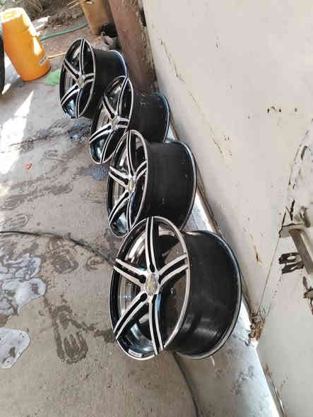 للبيع جديد حجم17 شرط لاعواج ولاتصليح عنوان بابل محاويل
اي استفسار الاتصال ***********
