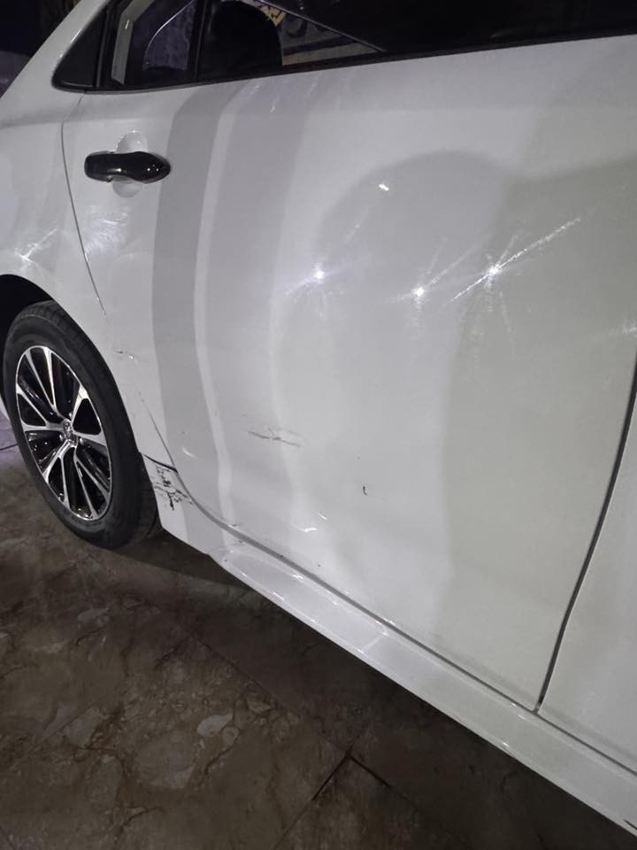 كورلا 2025 هايبرد شكل امريكي  ماشيه 25 الف  فتحه بصمه تشغيل بصمه ابواب بصمه صندوق كشنات مخمل  شاشه كامره خلفيه دبل ايرباك رقم بغداد الجديد باسمي هزه سنويه جديده محرك كير صدر تبريد على وضع الشركه بيهة ضربة موضحة بالصورة ابيع على وضعهة السعر 148$ وبيه مجال مكان السياره الانبار الحبانية ***********
