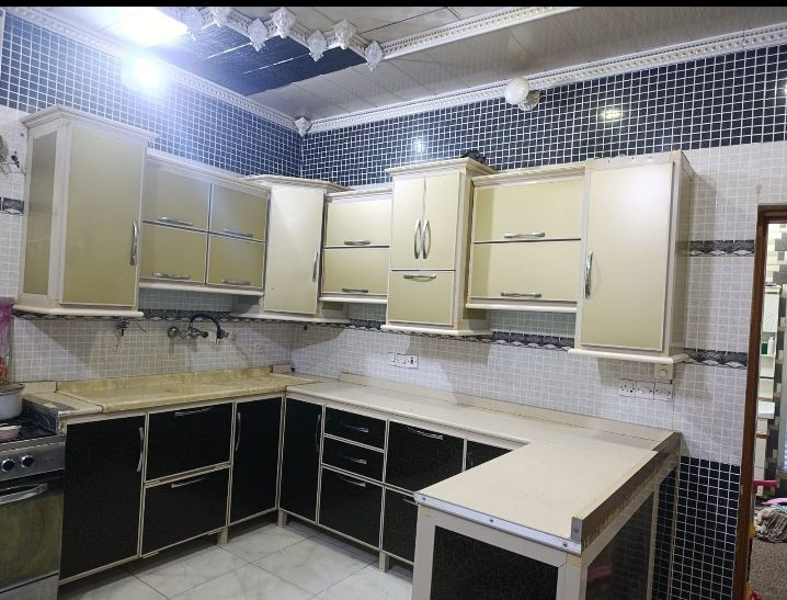 السلام عليكم عندي كاونتر المنيوم 4 متر و25 سم نضيف جدا مع قطعةالي تغطي المرشحة رافعيهه ماموجوده بالصور السعر 750 وبيه مجال


**إذا كنت صاحب هذا الإعلان وتريد حذفه لأي سبب، رجاءا أرسل رسالة إلى الدعم الفني**