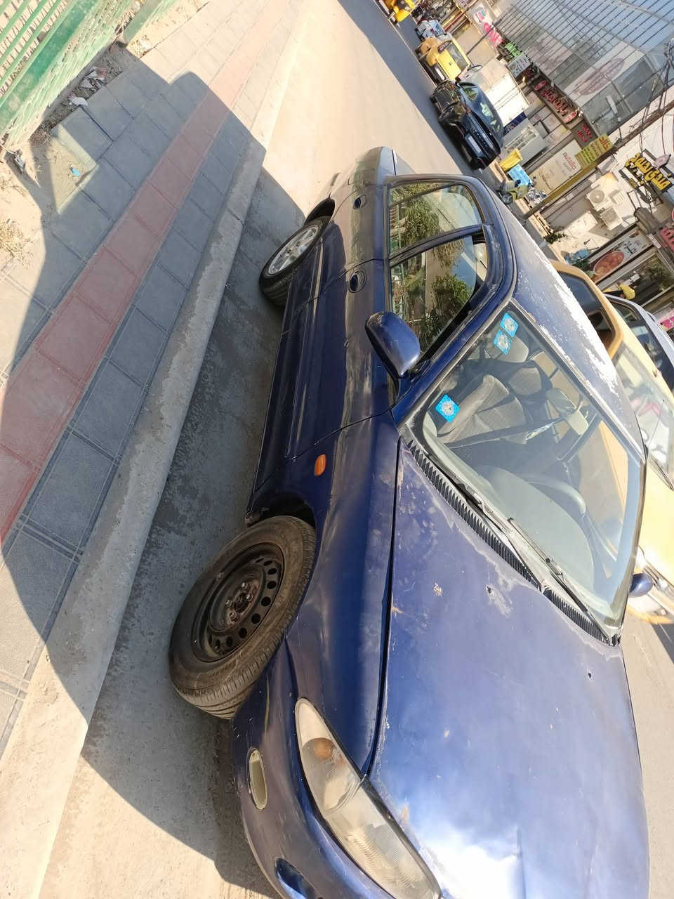 بروتون ويرا 2005 تحويل مباشر هزة جديدة رقم انكليزي
جاهزة السيارة تبريد وترايك وين متريد 
كير محرك مكفول اوتوماتيك 
سنوية بأسمي لل2028 مكاني شارع فلسطين 
السيارة ع البلاد بيها فقط ضربة جاملغ خلفي موضح بالصورة يحتاجلها فقط صبغ 
اي استفسار على الخاص سعرها 50 وبيها مجال للطيبين


**إذا كنت صاحب هذا الإعلان وتريد حذفه لأي سبب، رجاءا أرسل رسالة إلى الدعم الفني**