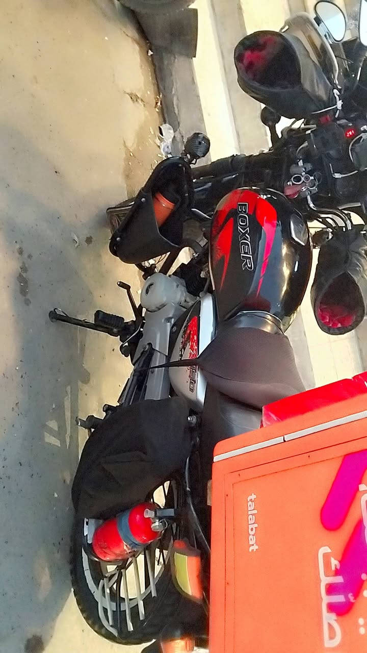 السلام عليكم دراجه للبيع نظيفه مكان بغداد 2500
***********
