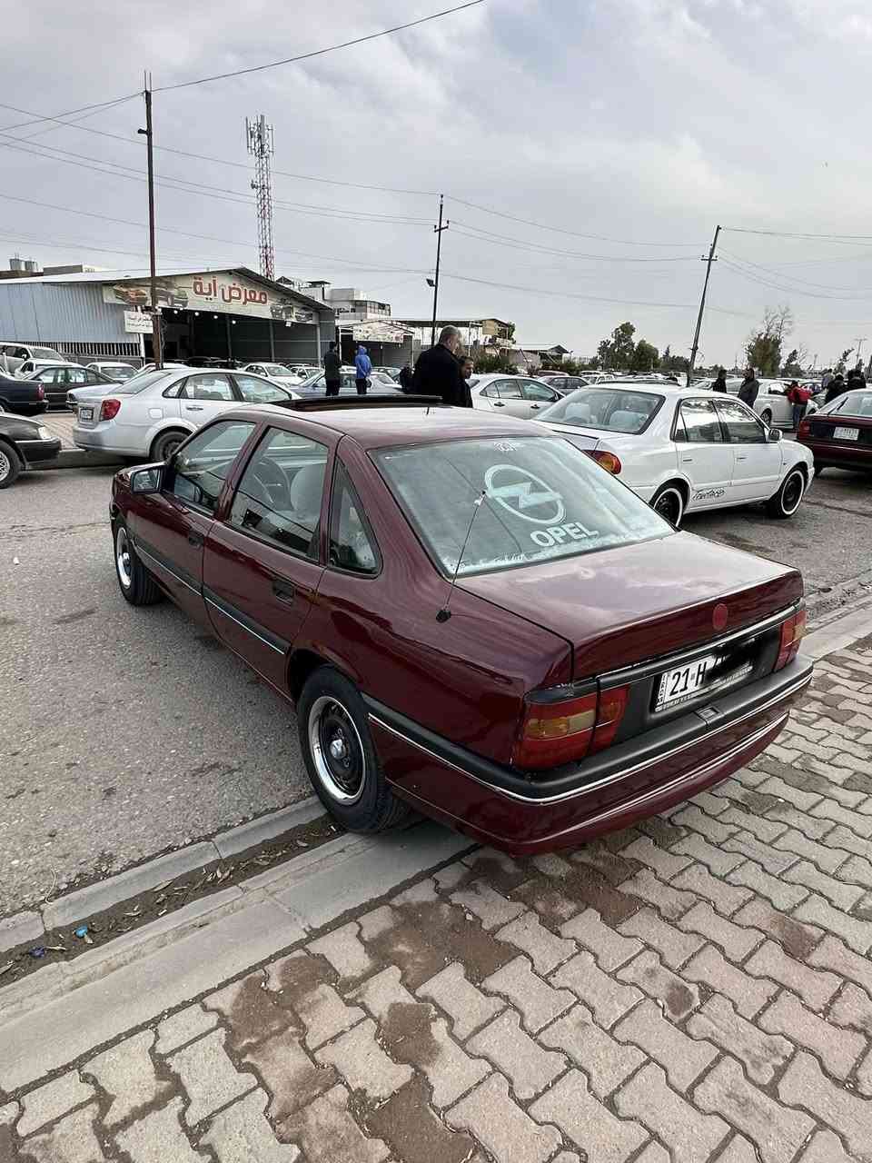 سلام عليكم فكترا موديل 1995 رقم سليمانيه جديد 2030 انگليزي حجم محرك 16 قايش عريض باور كير عادي سياره صبغ عام جماليه اربع تايرات جديد صدر امامي خلفي كله جديد كهربيات كله شغال سياره نقص برغي مابي 
مكان سياره كركوك 
سعر 39 بي مجال
رقم موبايل ***********
