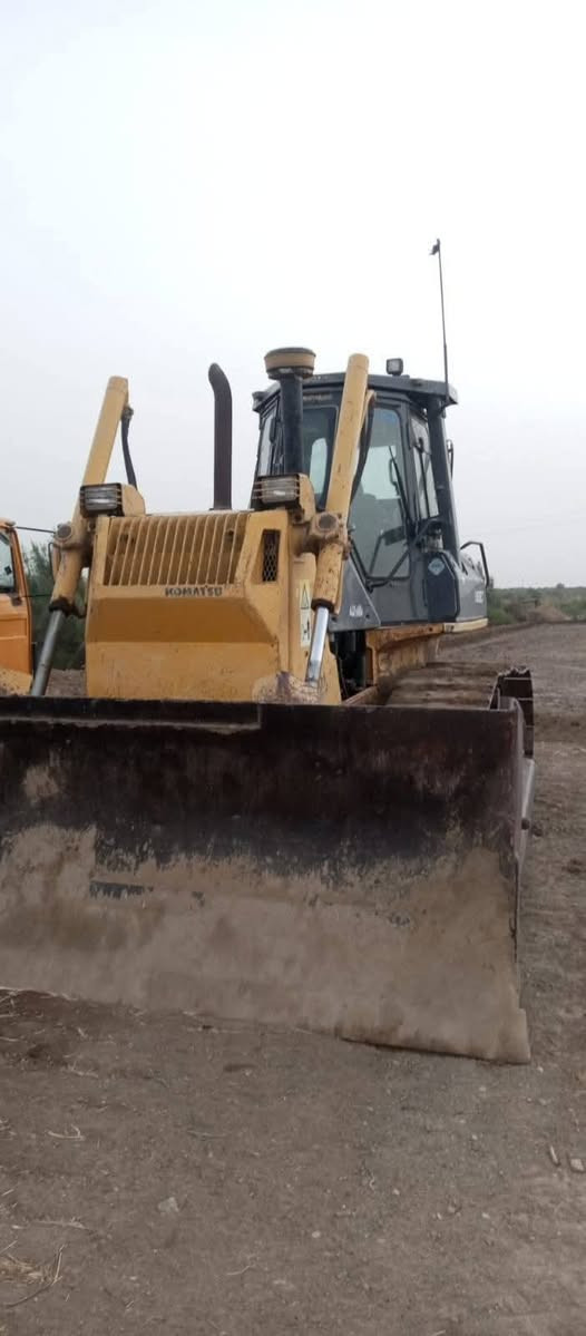 بلدوزر
موديل 2002 اصل 
رقم بابل بسمي تريد تحويل تريد وكاله
مكفولة كفاله عامه
تبريد شغال
جاهزه مابيه كل نقص مكفوله كفاله عامه من كلشي
مكاني واسط نعمانيه

 ***********
