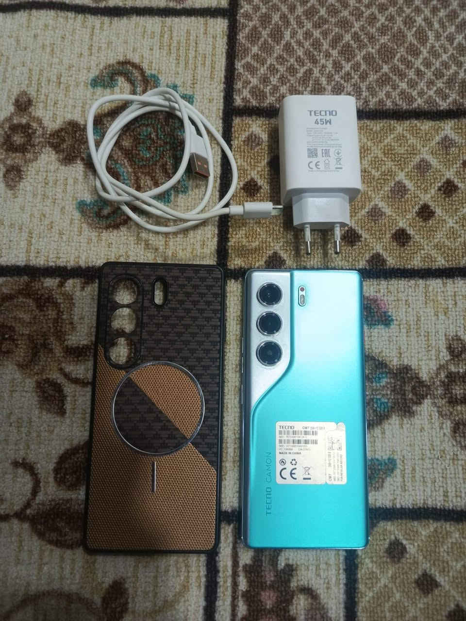 السلام عليكم تنكو كامون 40 برو 5g ذاكره 256 عشوائية 12 بي كسر بشاشة مثل ماموضح بصوره ويم كسر بي نقطه لون بس مامثر ع لمس باقي جهاز كله مكفول ملحقاته شاحنه وكفر فقط مكان النجف استفسار أكثر خاص وبخدمتمكم


**إذا كنت صاحب هذا الإعلان وتريد حذفه لأي سبب، رجاءا أرسل رسالة إلى الدعم الفني**