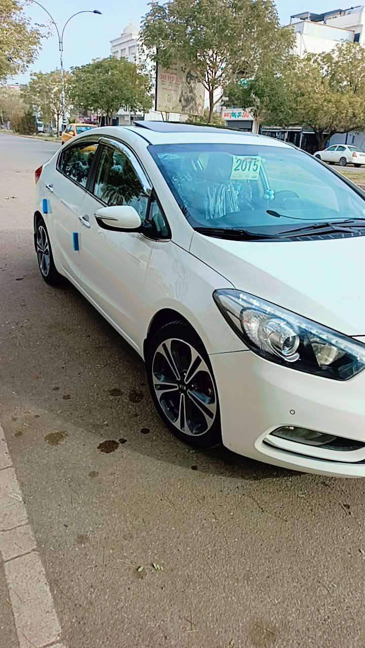 كيا سيراتو موديل 2015سعر135 سنويه جديد رقم موبايل ***********
