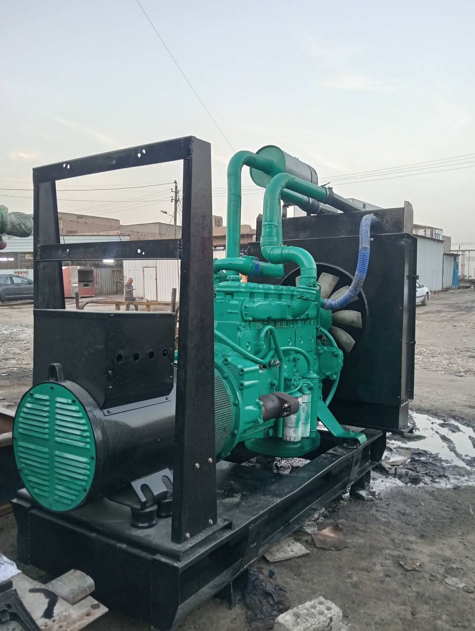 للبيع مولده نوع فالفو دي 10 حجم 103 بم كهرباء توليد 200 كيفي شرط لا بخار لا صرف  ولضمان حمل سعر 50بيهه مجال للشراي مكان بغداد ***********
