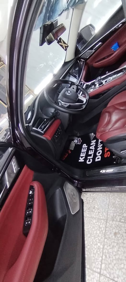 شانجان CS85 موديل 2022
السياره مابيها اي نقص كاملة مكمله فول للأخير اعلى مواصفات


**إذا كنت صاحب هذا الإعلان وتريد حذفه لأي سبب، رجاءا أرسل رسالة إلى الدعم الفني**