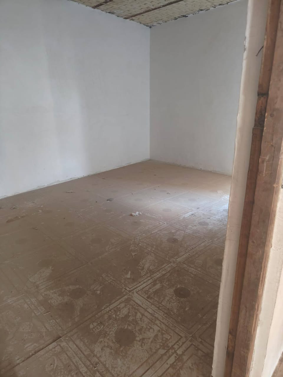 يا الله السلام عليكم بيت في ناحيه السديناويه شارع المستوصف زراعي البيت عوزه تكملهه مساحه البيت 200 م على شارع 20 متر السعر 35 ومجال بسيط الاستفسار الاتصال على الرقم
***********
