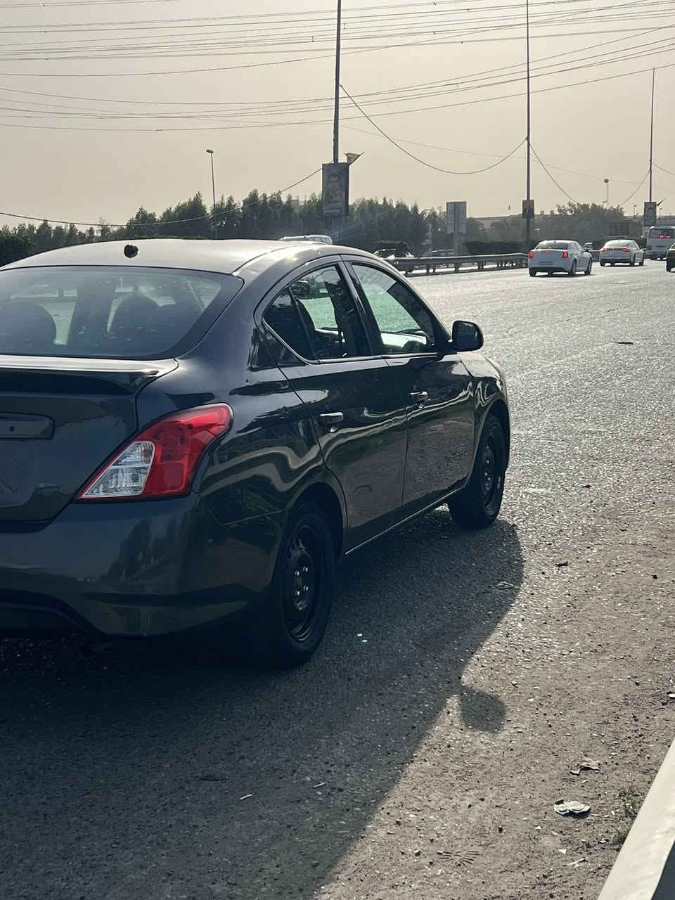 ‏﷽
سلام عليكم للبيع فقط نيسان فيرسا موديل 2015 
السياره نظيفه ماشيه 100 مايل تحكم جهتين وكاميرا بلمرايه والباقي المواصفات العاديه رقم بغداد مميز حادثه وجه قبق الصندوك والسوانار مرفق مع الصور السعر 88 $ وبيه مجال بسيط   ☎️   ***********                                                             ☎️   ***********
