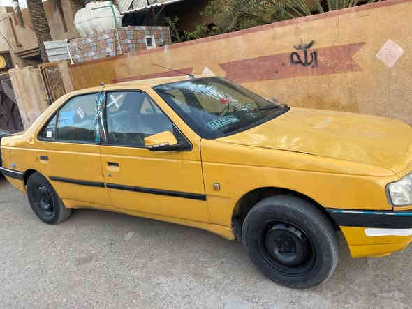 بيجو 405 موديل 12 سيارة حلو وجاهزة بس صدر نص عمر مصفرة غرامات وبسمي كير ومكينة فرنسي جدد سعر 26 وبيهة مجال ***********
