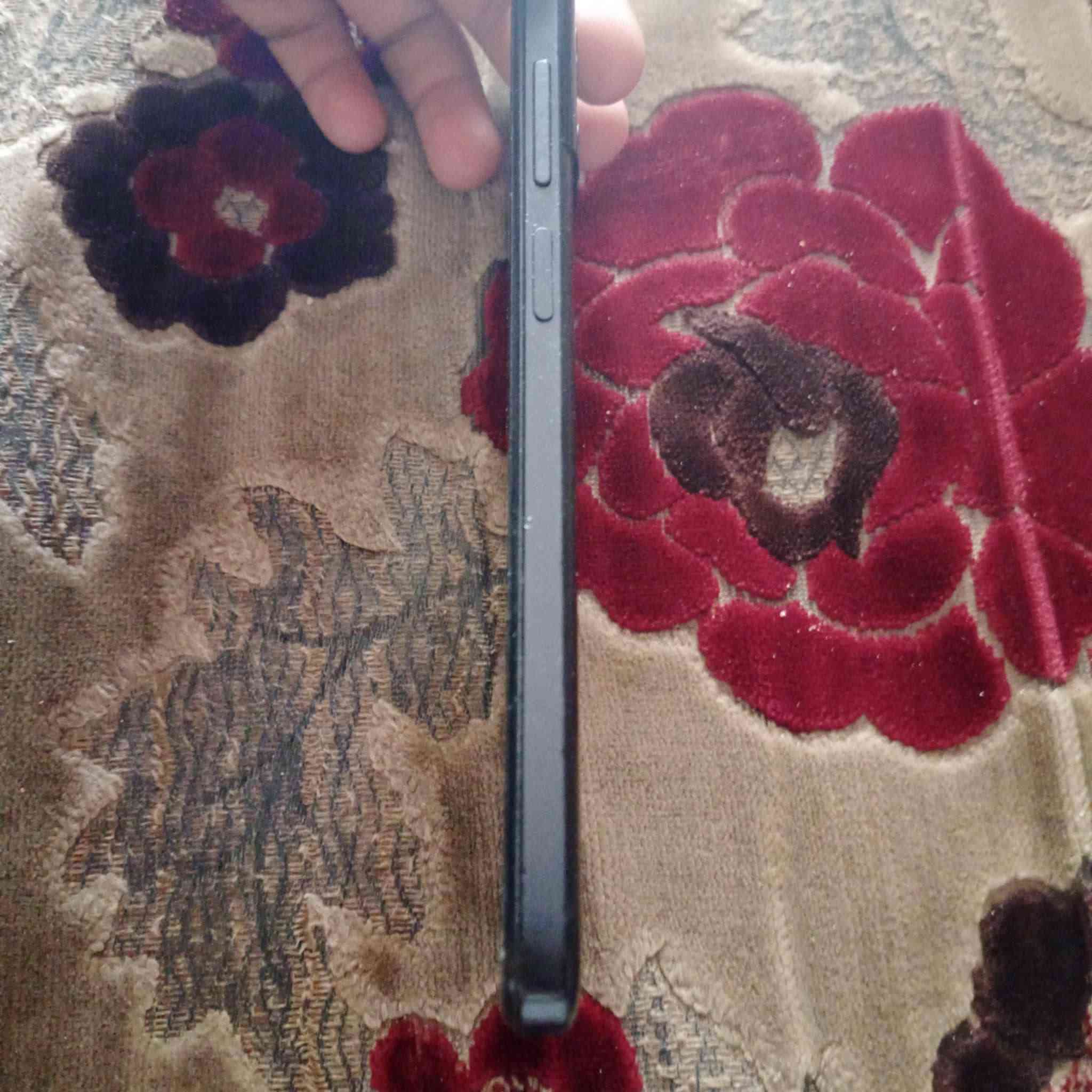 سلام عليكم مبايل بوكو ام خمسه المبايل شغال فقط الكلاس مكسور المبايل يلمس يدكم الذكاء الاصطناعي المكان بابل الحله ناحية النيل السعر خاص ✅


**إذا كنت صاحب هذا الإعلان وتريد حذفه لأي سبب، رجاءا أرسل رسالة إلى الدعم الفني**