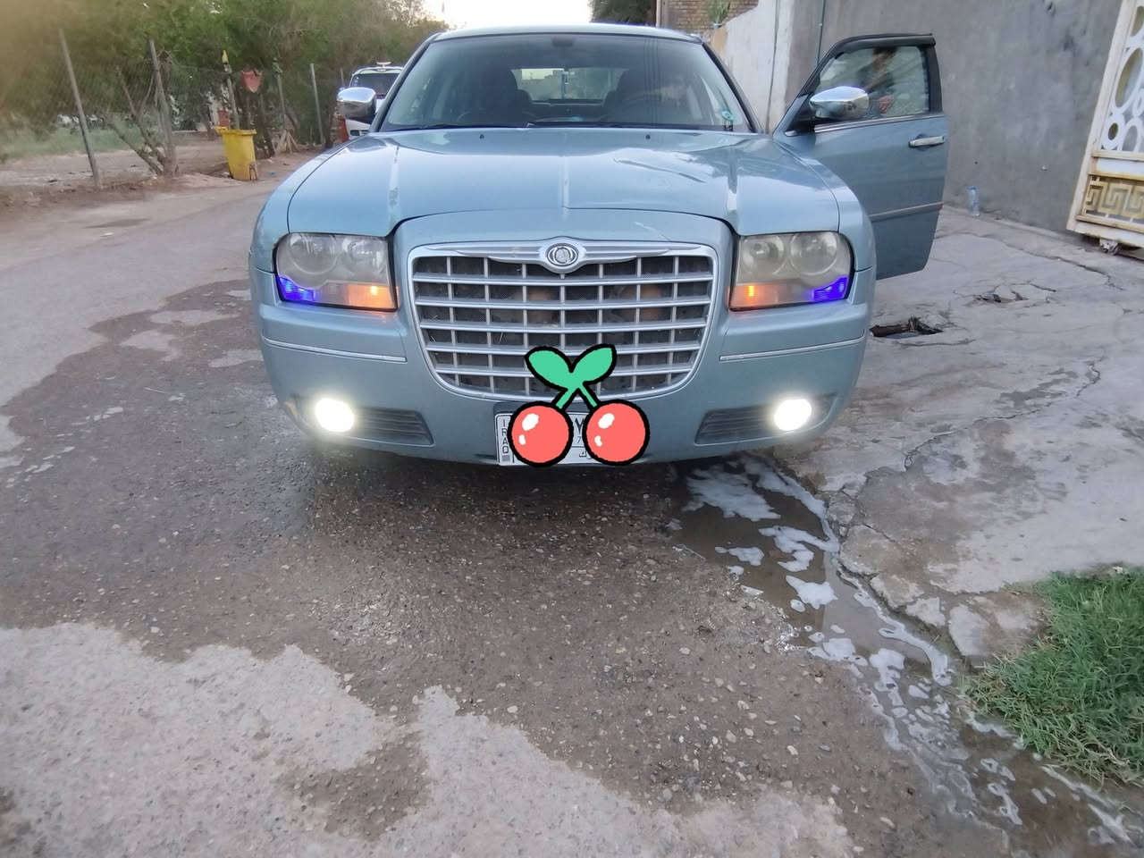 السلام عليكم
موديل 2008
محرك 3500 
بدون قطره صبغ ولا تبديل
بيها بارد قليل جاملغ امامي عكس السايق
كير محرك اكسل خير من الله
صدر جديد
***********
***********
