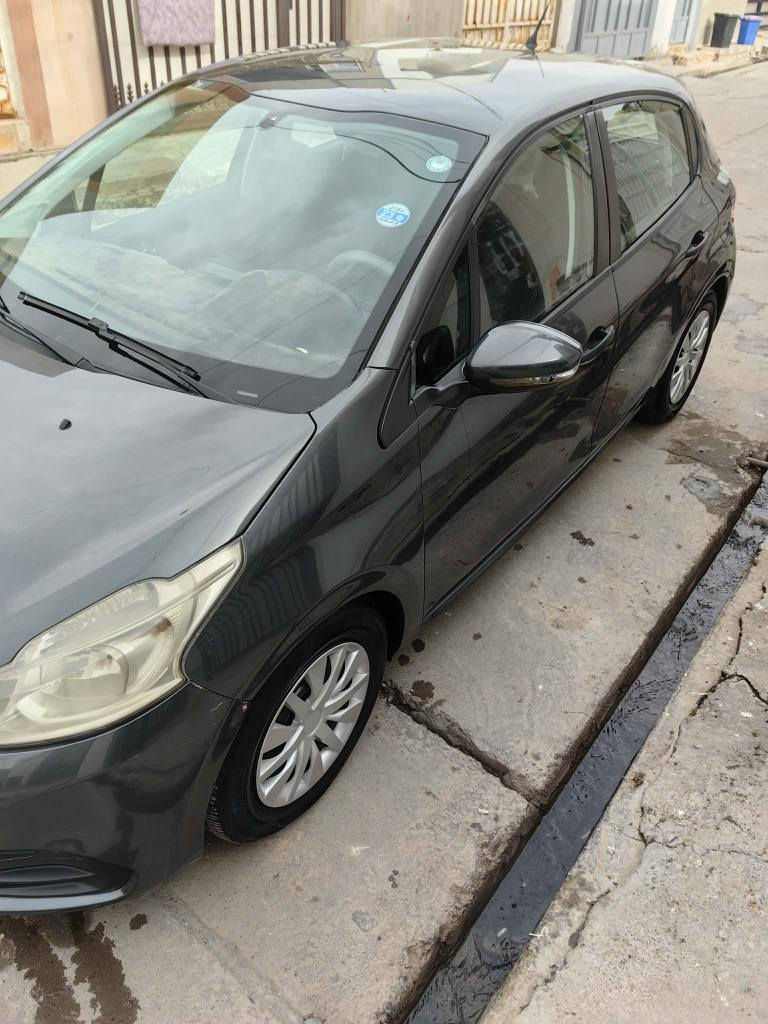 بيجؤ مؤديل2016يةرةنگي نةفتة بي سبوغةبي ليدرانة دووبؤسي جي ساردةكوت بچوكي هةية نةرمةتةزرةكي هةي زؤركةم تؤماتيكة مةكينةمةرغوبةكةيةمةكينةكةي كةمةك بوخاري هةية تةقةورةقةوكارةباي بةشةرتة سةنةوي نوية مالي دؤستة سحري داواي 70وةرةقةوكةميك مةجال ژمارةتةلةفؤن***********لةهةوليرة طوز, صلاح الدين
