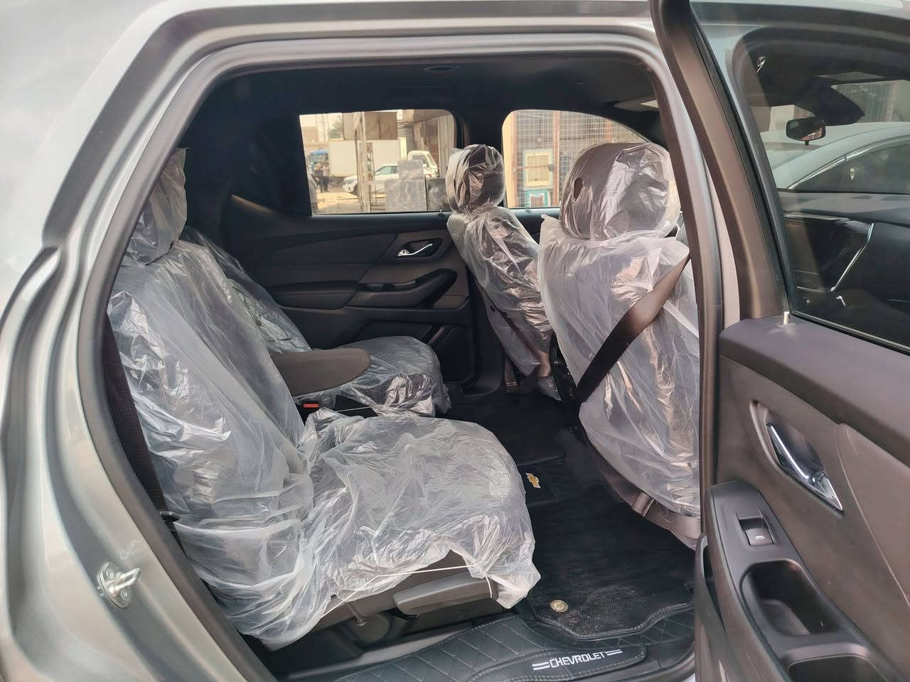 السلام عليكم شوفر ترفرس مديل 2023السياره مضروبه جهت السايق بدون دواخل ولا ايرباك نوع ومواصفات السياره LT جنطه شفط وكهرباء مكفوله من كلشي للاتصال على الرقم التالي ***********0
***********
