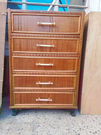 مجرات • ٦٠سم • خزائن