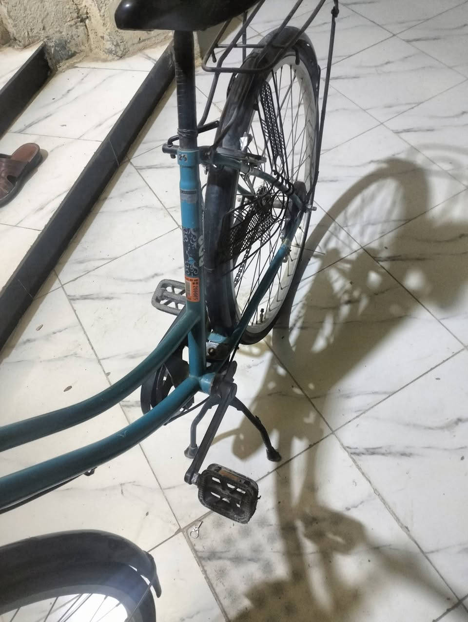 سلام عليكم بيسكل  للبيع
نضيف سعره 65 بي مجال قليل 
رقمي ***********
