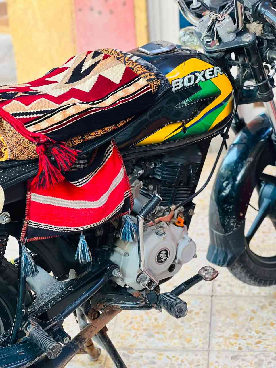 سلام عـليكم بوكسر موديل 21 ‘ كلك للبيع عنوان كربلاء عطيشي ' رقمي *********** ‘
سعر 550 وبيه مجال '
