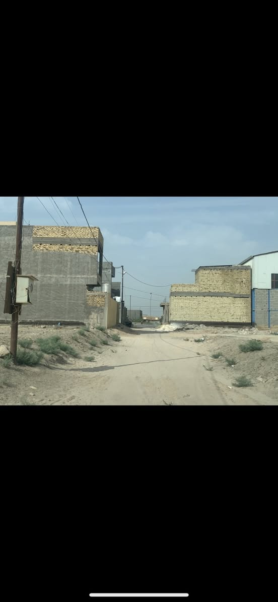 السلام عليكم 
قطعه ارض للبيع زراعي سند ٢٥ 
المساحه ٤٠٠ متر واجهة ٢٠ متر 
العنوان/ الشارع الحولي قرب قاعة ليالي الحب 
                الأستفسار ( ***********)
