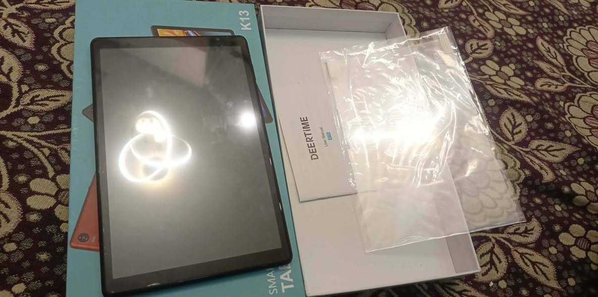 تابليت للبيع ذاكره ١٢٨  جديد بلباكيت سعر ١١٠ ألف للتواصل ***********
