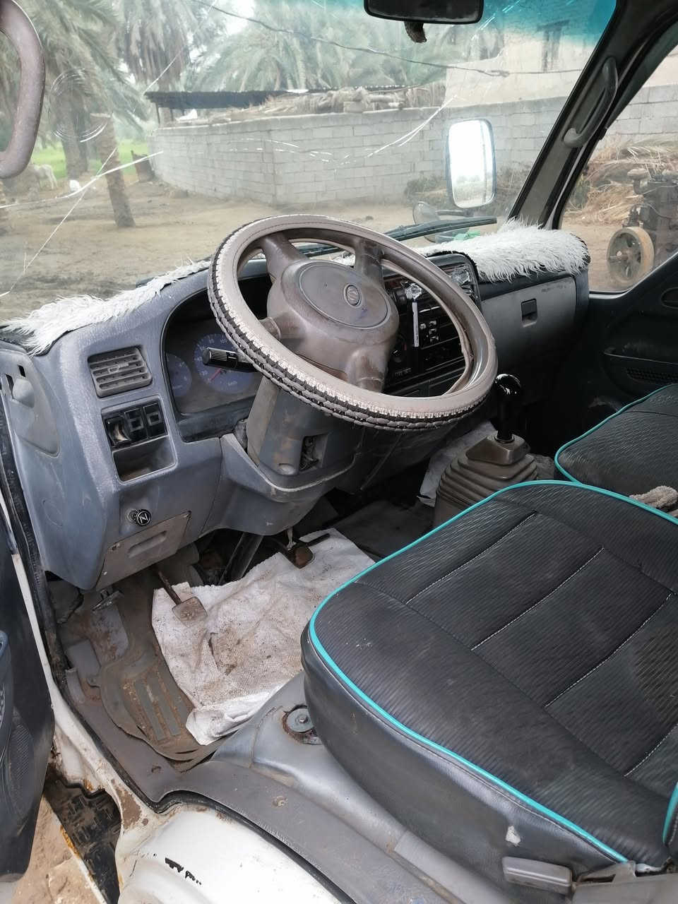 السلام عليكم
ام عيون 2002 رقم بابل السياره مكفوله عام معروضه 90 وبيه مجال مكان السياره الشوملي  الرقم ،*********** وتدللون
