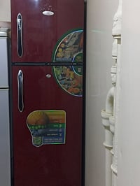 ثلاجه • جديد • ما بيها ضرر