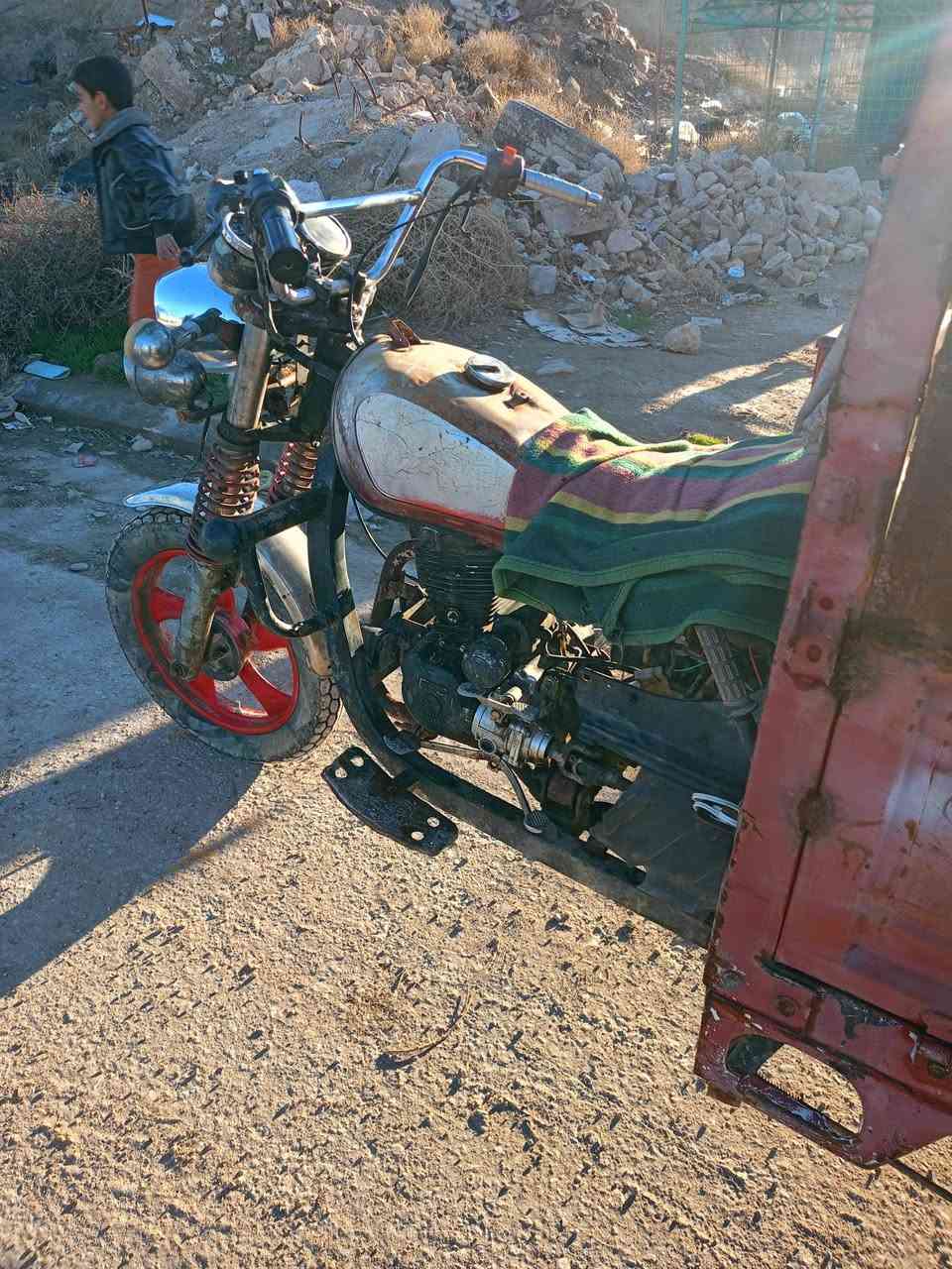 ستوته للبيع شغاله سوف ام طير سعر650وبيهه مجال اتصال *********** مكان للقاىم الكرابله
