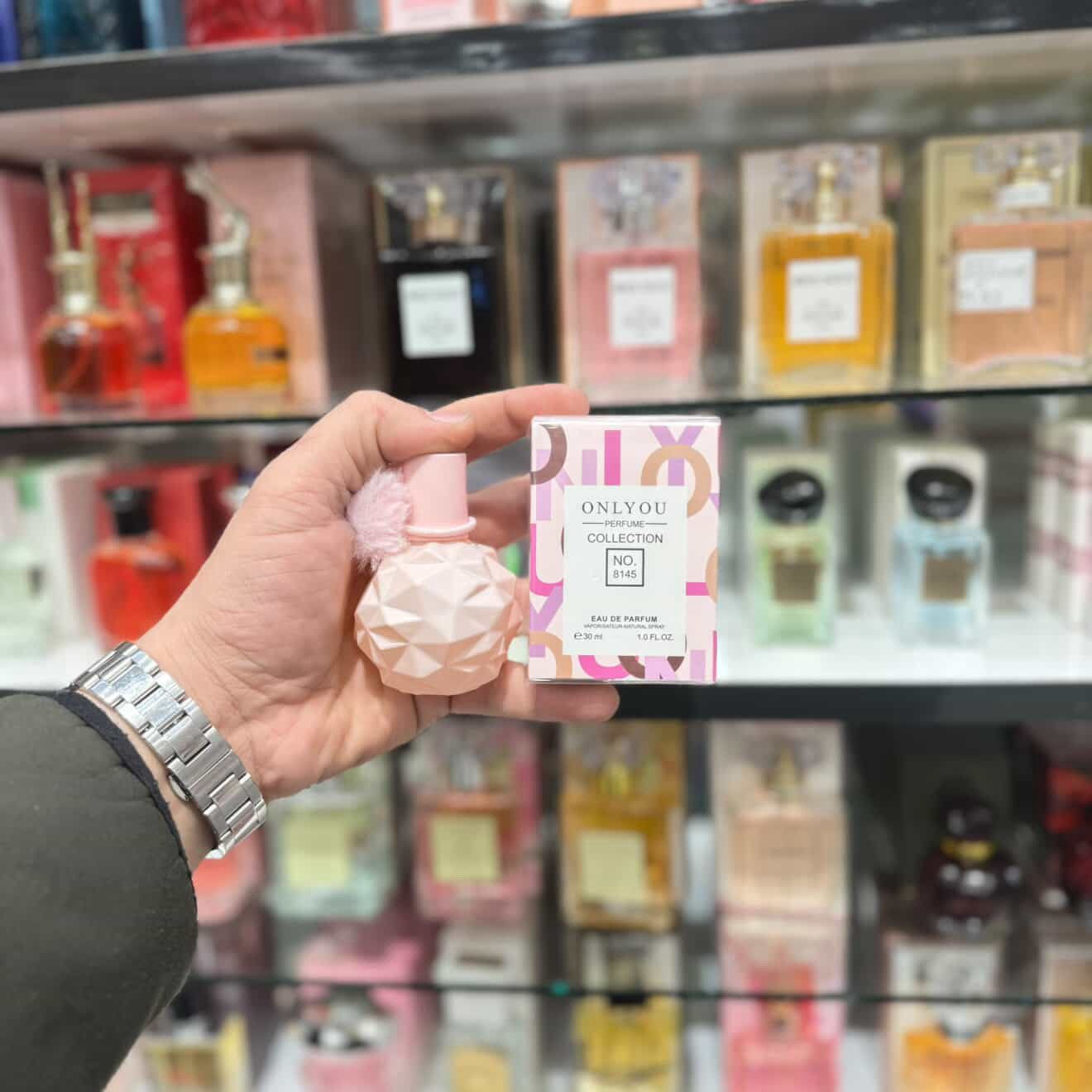 عطور مني 😍عطر ثاابت 

سعر القطعه ب٣ والقطعتين ب٥ فقط 🔥

توصيل الف


**إذا كنت صاحب هذا الإعلان وتريد حذفه لأي سبب، رجاءا أرسل رسالة إلى الدعم الفني**