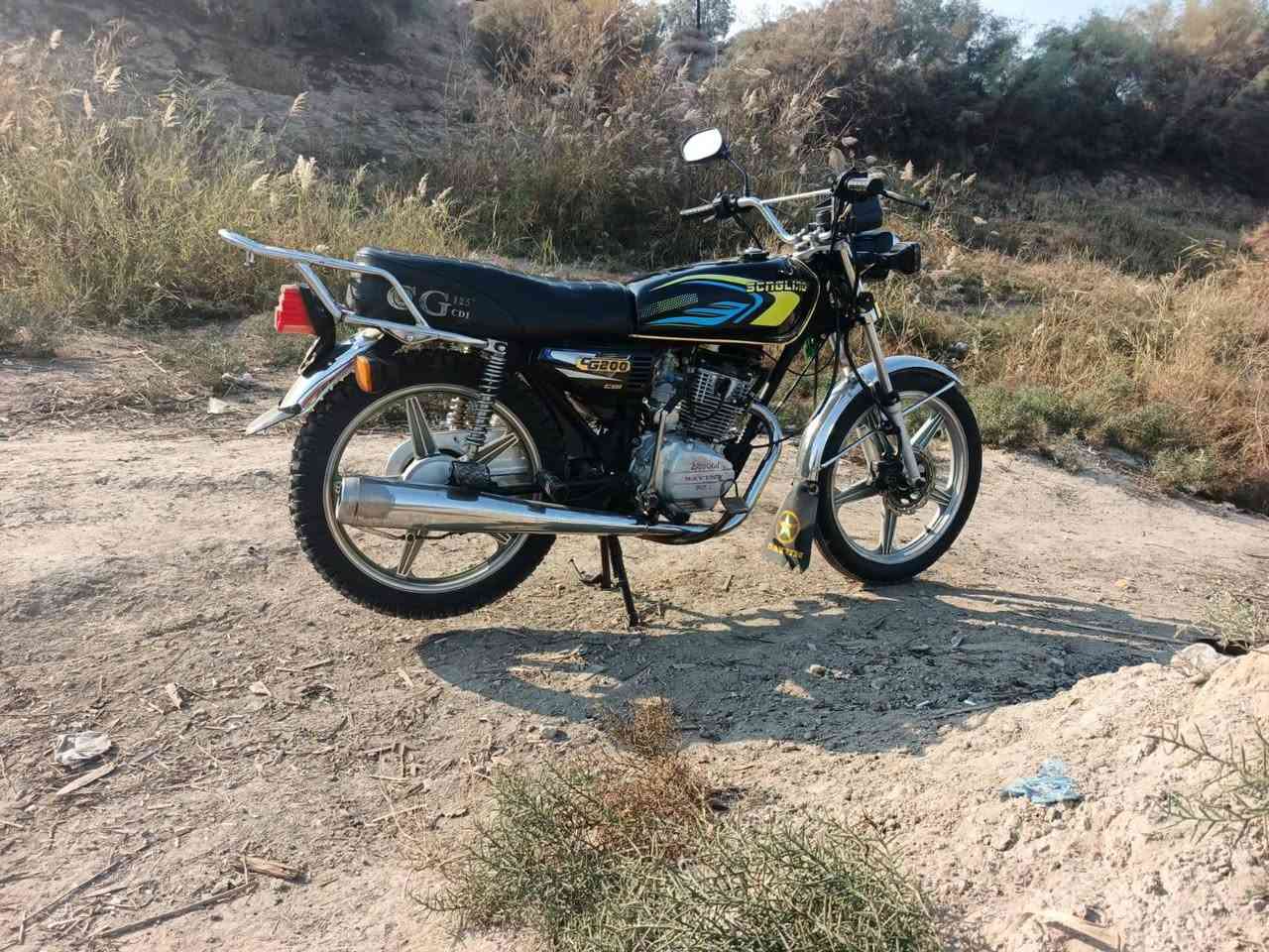 دراجه للبيع؛
سيفان 
5 گير 
موديل21
دراجه مكفوله نگره سلف 
مكان بغداد
السعرر: 575 وبيها مجال لطيبيبن
***********
