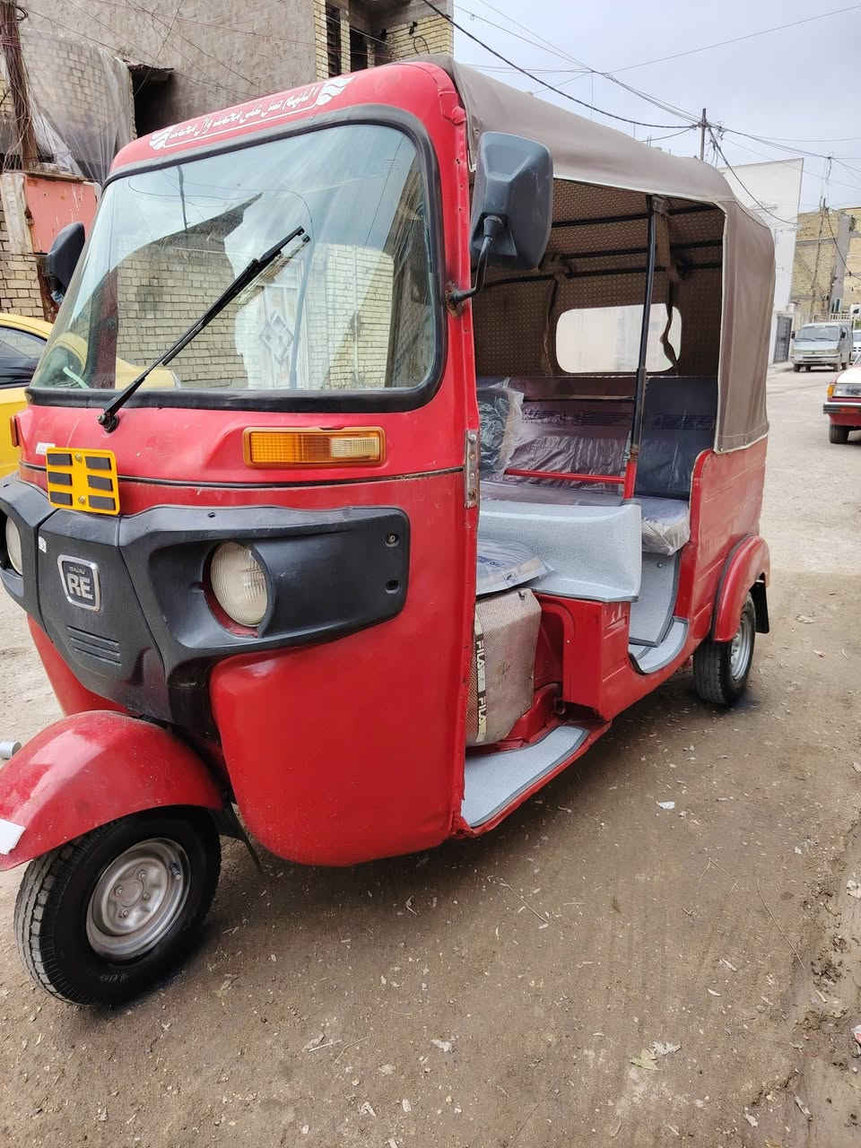 سلام عليكم تكتك للبيع جاهزه من كلشي كير مكينه جدد دوشمه جديده تخم تاير اكسل جديد أوراق اصوليه المصطفى المكان بغداد الرشاد هذا رقمي والشراي*********** يتصل ++سعر ٣٤٠٠
