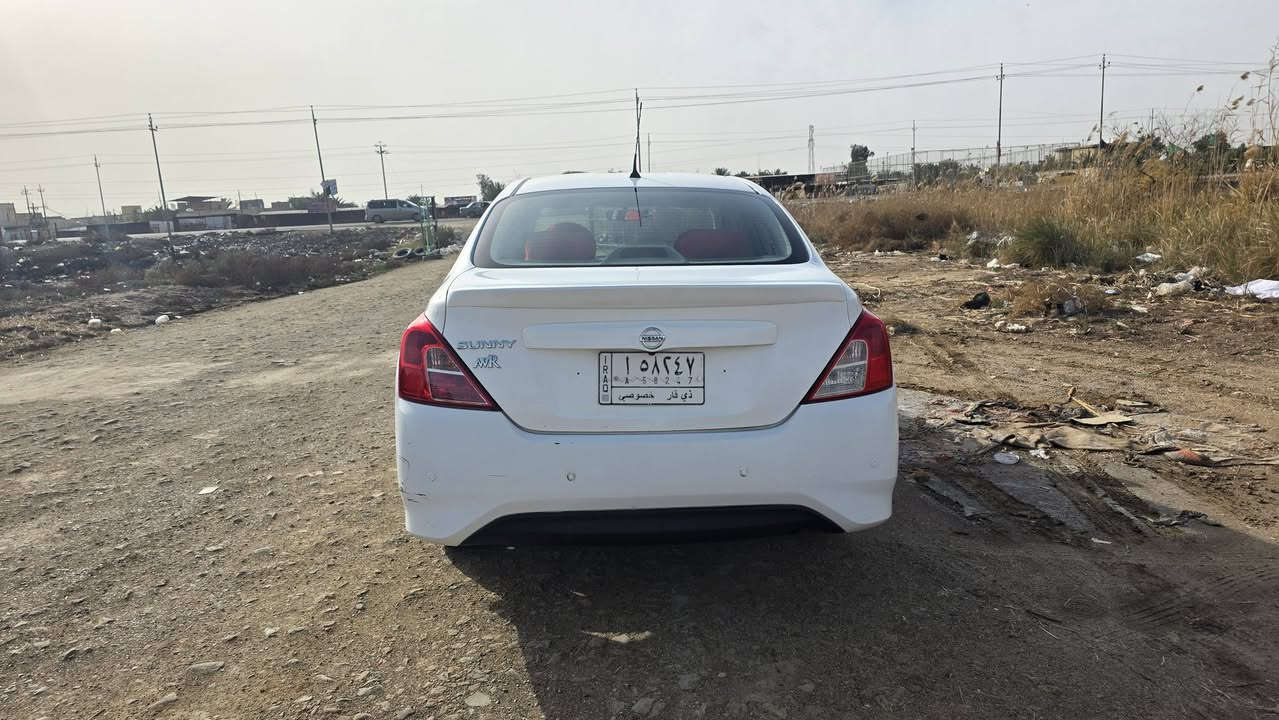 نيسان صني هندي علامة الزركة 
موديل ٢٠٢٣ معوقين ذي قار 
 بيها ضربة بقبق الصندوق 
مواصفاتها معروفة 
شاشه كامره خلفيه حساسات كامرة حوادث ( داش كام ) 
الارضيه جلد 
تايرات جدد باتري جديد 
ماشية بحدود ٨٥ الف
السيارة جاهزة 
السعر ١٠٦ وبيها مجال للشراي
الخاص مفتوح  للاتصال ***********
صورة الفحص موجوده ويه الصور 
مكان السياره الرفاعي ذي قار
