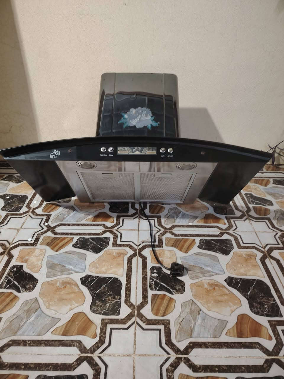 سۆپای تۆربۆ یابانی ئەسڵی دەرەجە یەک لۆکە نرخی 85هەزار و مامەڵە 
چەوری هەڵکێش لۆکە مارکەی LC نرخی 30هەزار و مامەڵە 
مەکینەی دوورمان پەپولە  ئافرەتان کامل کارەبایی لەگەڵە نرخی 30هەزار و مامەڵە 
شوێن/ سمود /***********
