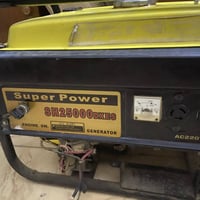 مولد بنزين • 10 أمبير • يحتاج بطارية