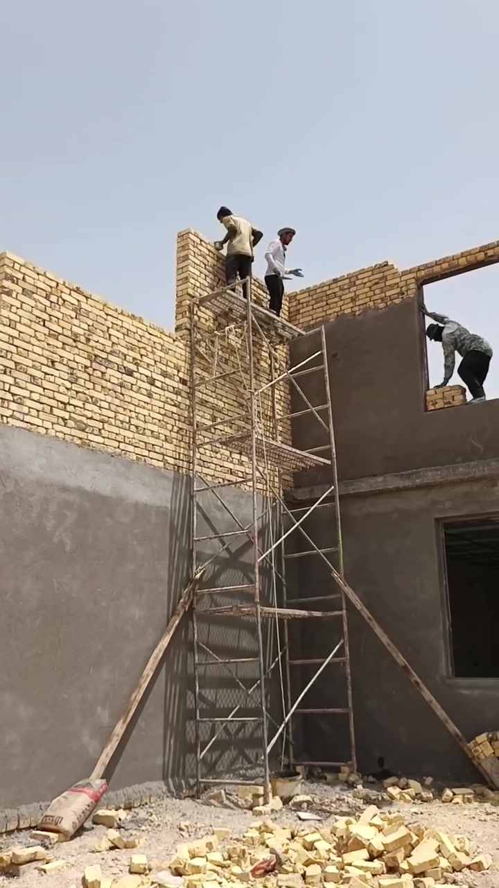 سلام عليكم خلفه بناء متفرغ شغل درجة اوله ناصريه عملي ع الدبل وقطعي ***********
