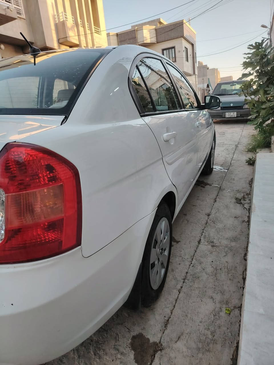 اكسنت دبدوب ٢٠١١ ابيض
حافه البوند تقريبآ شبر بارد
وبيها ملاحظات بسيطة
والسياره جاهزه من كل النواحي
طخم تايرات جدد قبل اسبوع شديتهن
وطخم امامي وخلفي جديد
سعر ١١٠ وبيها مجال

المكان الموصل حي السكر


**إذا كنت صاحب هذا الإعلان وتريد حذفه لأي سبب، رجاءا أرسل رسالة إلى الدعم الفني**