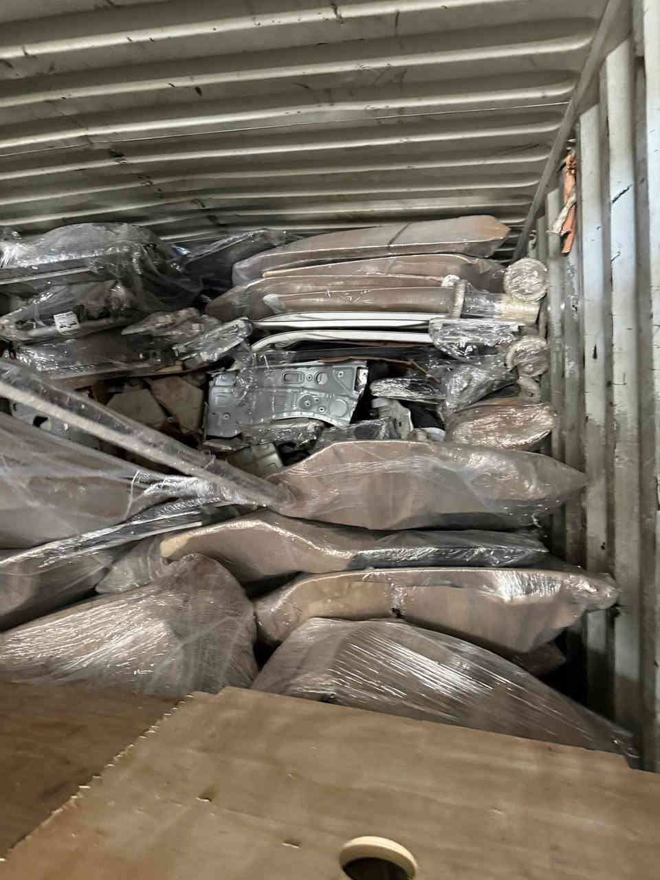 لسلام عليكم وصول ادوات برادو 2002-2025 مع ادوات كشر لكزز ولاندكروز حديث 
***********حسين ناظم 
*********** 
تتوفر خدمه توصيل بغداد وجميع المحافظات مجانا 
الموقع📍بغداد شارع شيخ عمر شارع الثاني مقابل معمل الثلج 
ومن الله التوفيق
