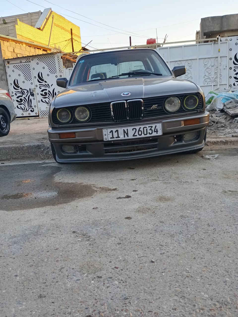 السلام عليكم 
بي ام زعرة مديل 90 گير ومحرك نضيفات نقصها حدادة صدر كهربايتها 80 %نضيفه سيارة مصفرة ماعليها غرامات تحويل ثاني يوم السعر 34وبي بمجال للشراي


**إذا كنت صاحب هذا الإعلان وتريد حذفه لأي سبب، رجاءا أرسل رسالة إلى الدعم الفني**