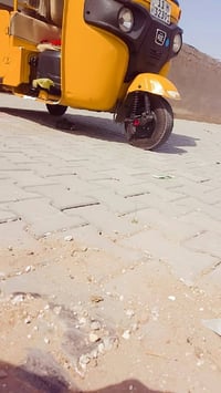 تيك توك للبيع موديل 21 جديده نظافتها 95% مكان بغداد الحسينيه راحت رقمي...