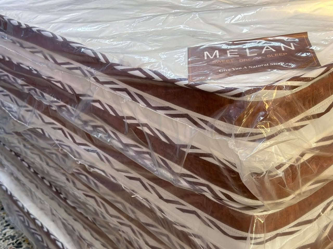 اللهم صلّ على محمد وآل محمد 
وصول مندر نفر طبي ضمان 5سنوات 
#السعر45مفروشات مفروشات سلسبيل  
العنوان قضاء الحي شارع الحسينيه العباسيه 
قرب صالون سنتر العنوان الزرقاء 
لدينا خدمة توصيل لجميع المحافظات 
***********واتساب
