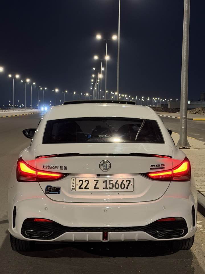 سلام عليكم 
أم جئ 5
موديل 2025
ماشيه 2000 ألافين
بعدّها زيرو 
كفاله عامه 
فول موصفات 
فتحه سقف 
بصمه 
شاشه ان در ويد بلادي
كأمره 360
فول موصفات 
السعر 128وبيها مجال بصيط 
الهاتف ***********
العنوان البصره معقل
