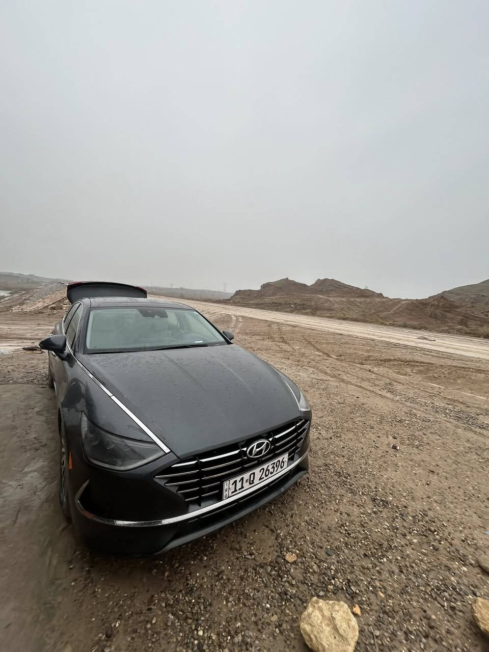 سلام عليكم للبيع  سوناتا 2023هايبرد فول حادق خفيف بدون تبديل وبدون صبغ ماشيه 58 تواصل خاص او واتساب ***********
