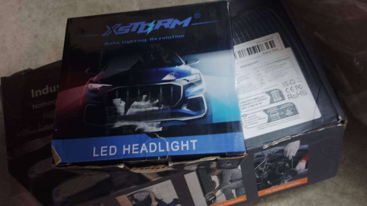 كامره اماكن ظيقه مع واير وفلاش
شاشه تحكم من الشاشه
طول واير العدسه تقريبآ مترين 
السعر 35الف قفل
***********
