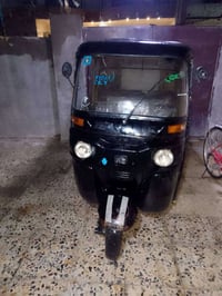 اسلام عليكم    تكتك موديل 17  اوراق   بيها مكينه مال  عشرين    السعر  ...