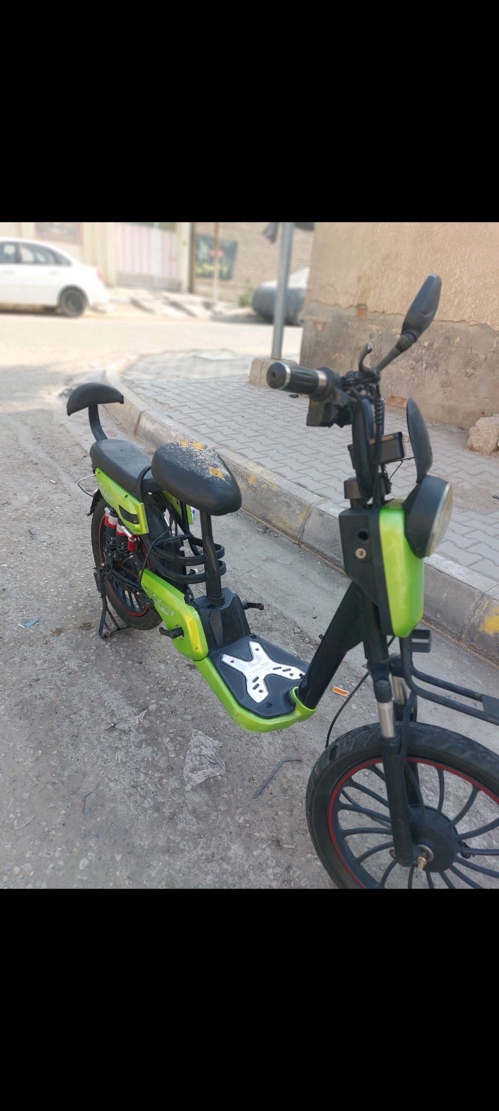 ​معلومات المنتج:
​الحاجة: بايسكل شحن
​اسم الحاجة: بايسكل شحن حجم 20
​الشركة: الريان RAYAN
​الموديل: 2024
​قدرة الملف: 800W
​المواصفات:
​شاشة ديجيتال تحدد العطل، يحتوي على أربع سرع، دبل أمامي دهن، دبل خلفي غاز، يحتوي على مسجل MP3، الضوء عالي ناصي رماش LED، يحتوي على ستاند موبايل، يحتوي على منفذ USB لشحن الهاتف وأشياء أخرى، يحتوي على حساس بريك، يحتوي على مثبت سرعة.
​التواصل:
​الموقع: كربلاء
​رقم الهاتف: ***********