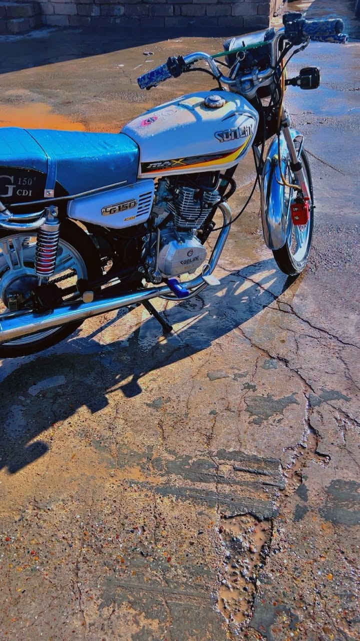 السلام عليكم
دراجه للبيع 
موديل 23 
محرك وكير شرط 
باتري جديد كلجات جدد دبلات جدد دراجه مامتعوبه ونضيفه وكلشي بيها شرط وشغال 
السعر 600 وبيها مجال قليل للشراي 
العنوان/بيجي / الحجاج
***********
وحياكم الله
