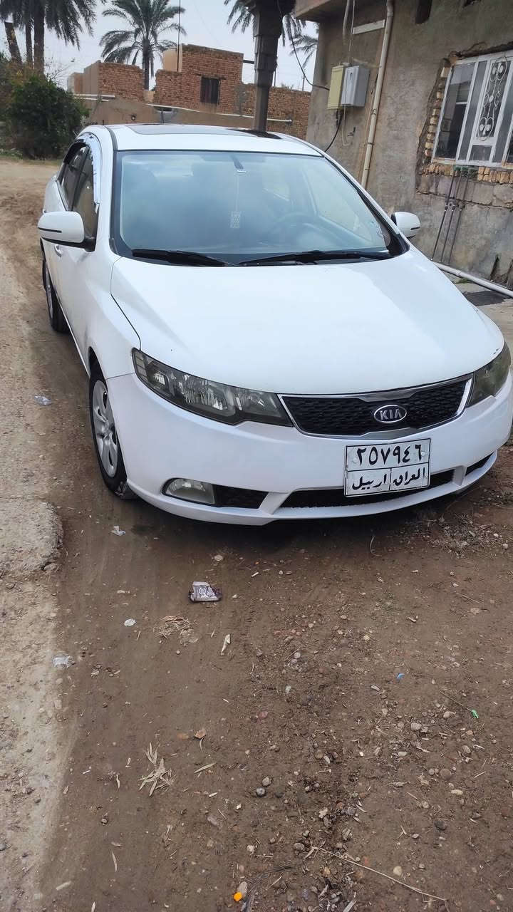 سلام عليكم
سيراتو ٢٠١٢
لسعر ٨٨
***********
