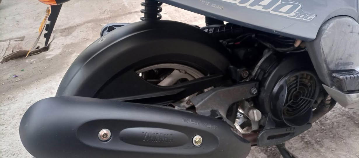 سلام عليكم دراجه فله ختم واحد نوزل صالها شهرمن نازله من الرمبه برغي ممفتوح بيها كله شغال اشاير كلوب  بكلايت نكره كل وكت نضافه95%دراجه خير من الله جيب فيتر وياك وفحص لاتنقيص ولا تبخير مكاني كوت حي الجهاد الخاص مفتوح الرقم ***********للبيع كفالة
