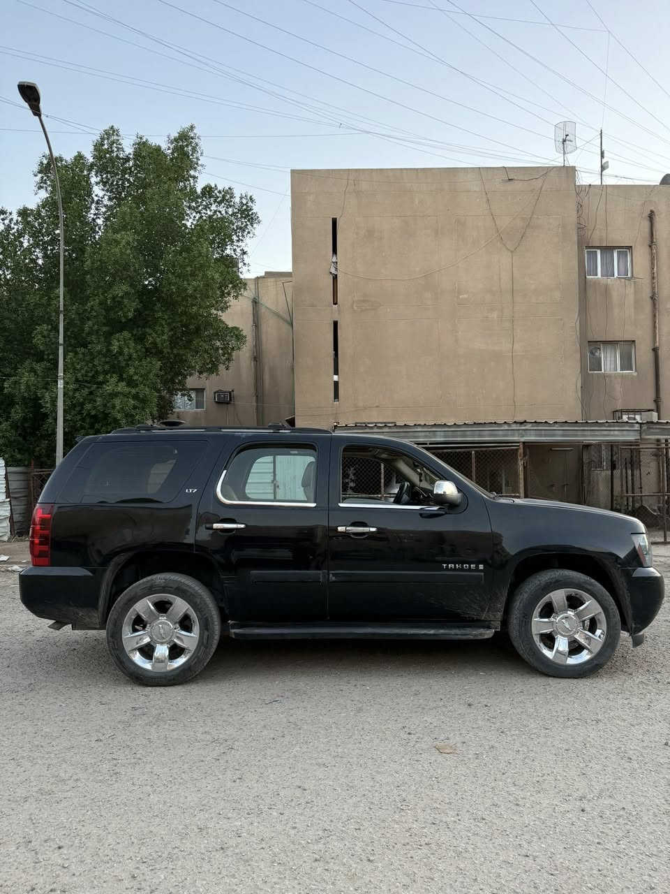 السلام عليكم تاهو ابتر مديل 2008 خليجيه فول مواصفات بيها ضربه هنا بالعراق 3 قطع جاملغين وبنيد واثر الضربه طخه بسيطه ابداية الشاصي الايمن كلش طخه بسيطه ومعدل اما بقية السياره كلها كفاله عامه السياره ليبل واحد بالنسبه للكير والمكينه خير من الله السياره نضيفه تبريدها شغال مابي شي السياره سليمانيه بأسمنه تحويلها جواها سعرها 178ورقه متوفر  بيع او مراوس يرهم حسب القناعه


**إذا كنت صاحب هذا الإعلان وتريد حذفه لأي سبب، رجاءا أرسل رسالة إلى الدعم الفني**