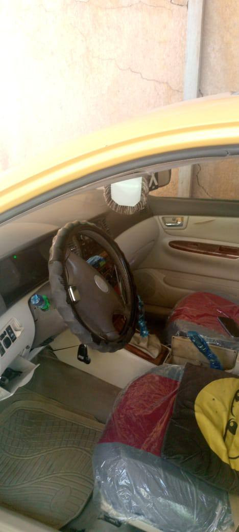 سلام عليكم
بي وايدي للبيع «2013» مكفوله من الضربه كير ومكينه مال 

كورله كير عادي خير من الله السياره كلش نضيفه شوفت عينك

(السعر) 40 وبيها مجال للشراي متواجد عله هذه الرقم ***********
